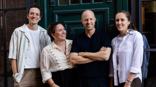 Feierten gemeinsam das 25-jährige Bestehen der Agentur (von links): Niklas Birkemeyer, Lisa Nieschlag, Lars Wentrup und Benedetta Groteschulte. Foto: Fabio Liguori