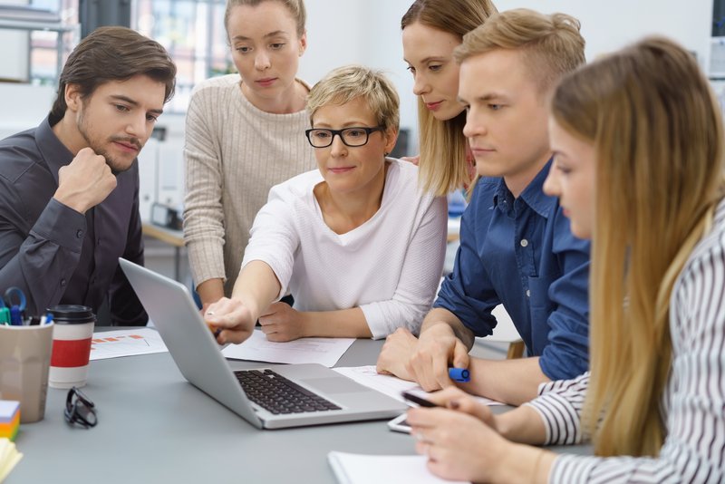 Die Zahl der für das Ausbildungsjahr 2023 registrierten neu abgeschlossenen Ausbildungsverträge ist im Bezirk der IHK Osnabrück-Emsland-Grafschaft Bentheim leicht gestiegen. Foto: AdobeStock/contrastwerkstatt