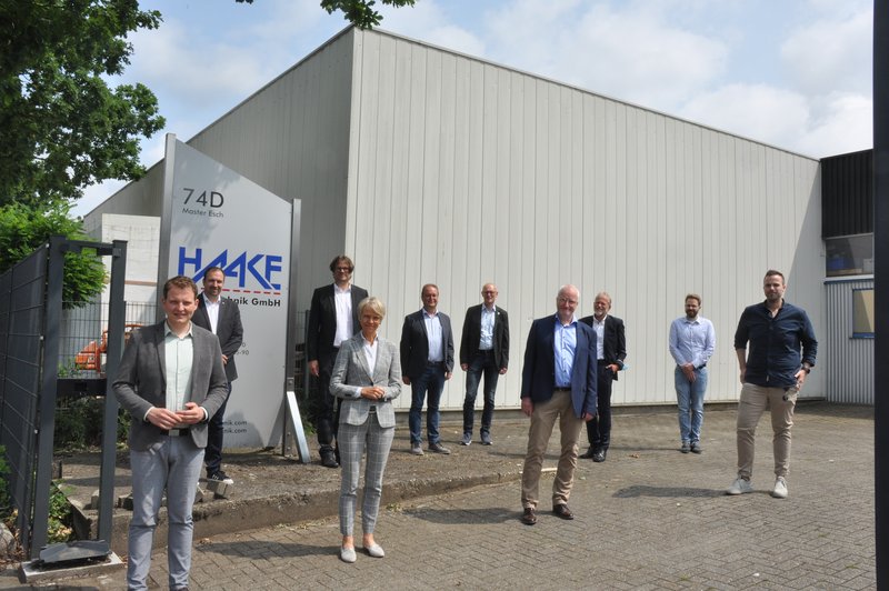 Regierungspräsidentin Dorothee Feller besuchte drei Teilnehmer des Förderprojekts "BIK - Bionik in KMU" im Kreis Borken.