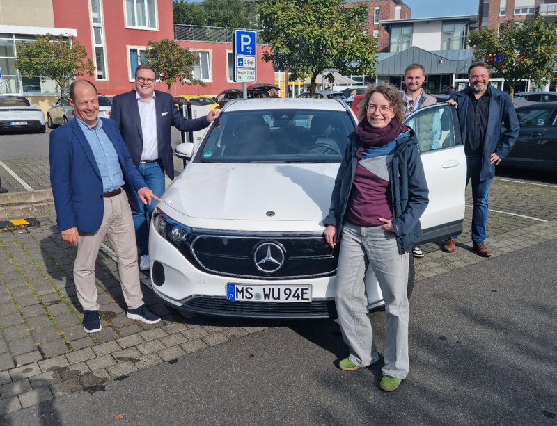 In Dülmen hat ein neuer E-Carsharing-Point eröffnet. Foto: DZ/Thomas Aschwer