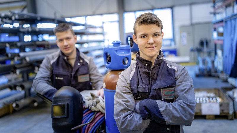 Bei der „Hey Job Bustour“ bekommen Schülerinnen und Schüler Einblicke in die Dülmener Unternehmen. Foto: Stadt Dülmen / Teamfoto Marquardt